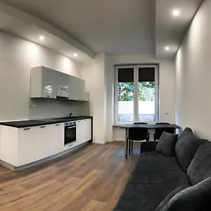 Bacone By Twoone Apartmán